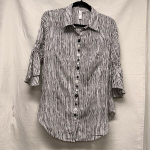 Women's Ethyl Clothing Black & White Striped Button Down Shirt M
